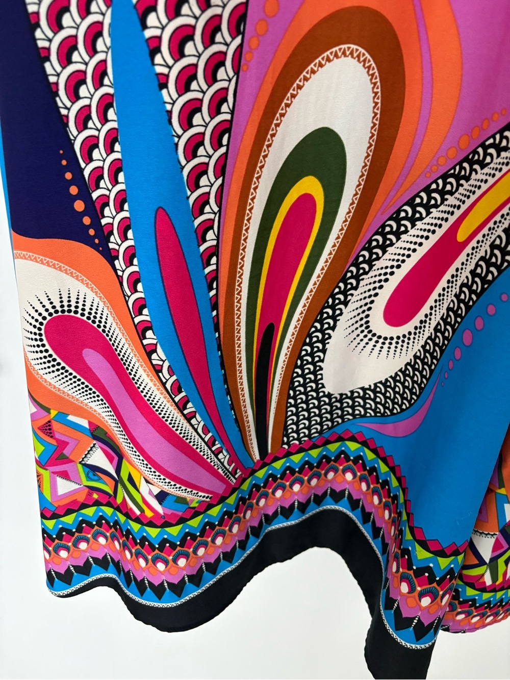 FARM Rio Multicolor Abstract Maxi Dress - Orange, Blue, Pink, Purple - Picture 6 of 8